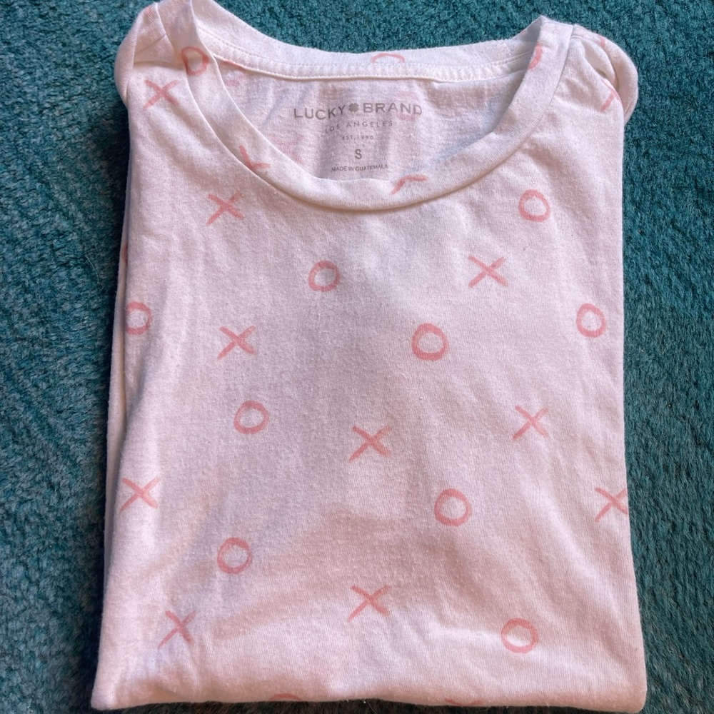 Lucky Brand soft cotton tee. XO